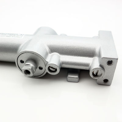 Zilveren hydraulische schuifdeur sluiter voor moderne branddeur in moderne design stijl
