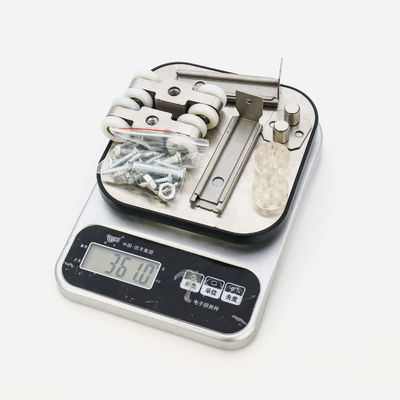 Schuifdeuren met rolluik voor kledingstukken