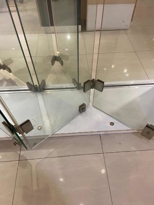 Hardwarebevestigingen voor schuifglas van roestvrij staal voor opvouwde deuren van raamloos glas