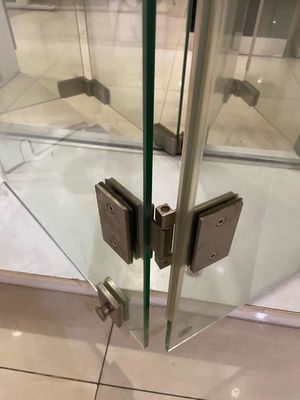 Hardwarebevestigingen voor schuifglas van roestvrij staal voor opvouwde deuren van raamloos glas