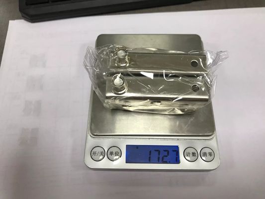 Vloeibare glazen deuren met draaibank met magnetische sluiting PSS/SSS afwerking