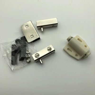 Vloeibare glazen deuren met draaibank met magnetische sluiting PSS/SSS afwerking